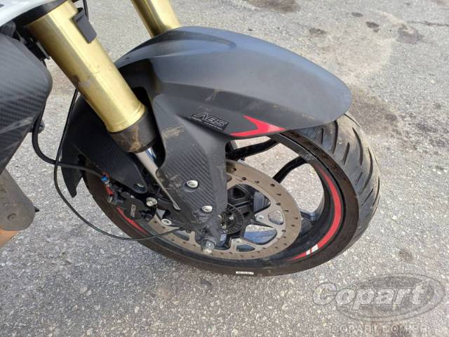 2026 BAJAJ DOMINAR 
