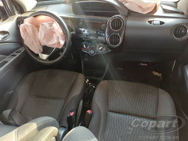 2017 TOYOTA ETIOS SEDA 