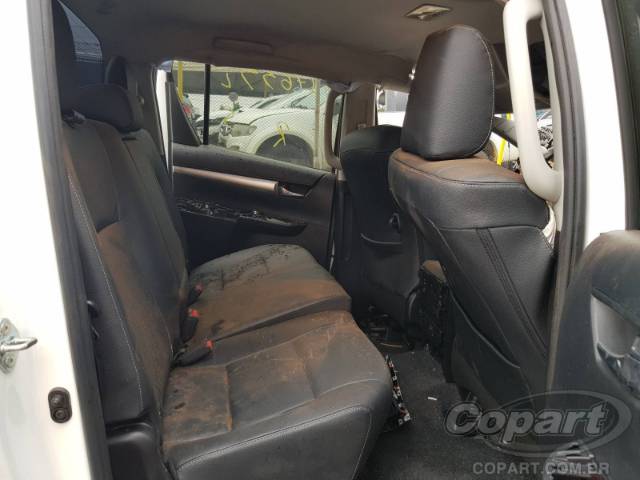 2022 TOYOTA HILUX CD 