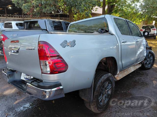 2024 TOYOTA HILUX CD 