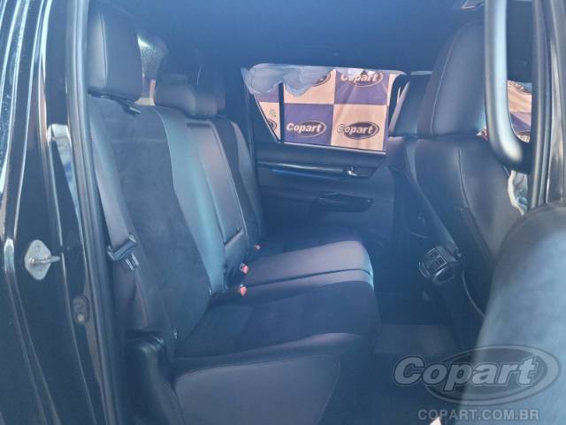 2024 TOYOTA HILUX CD 