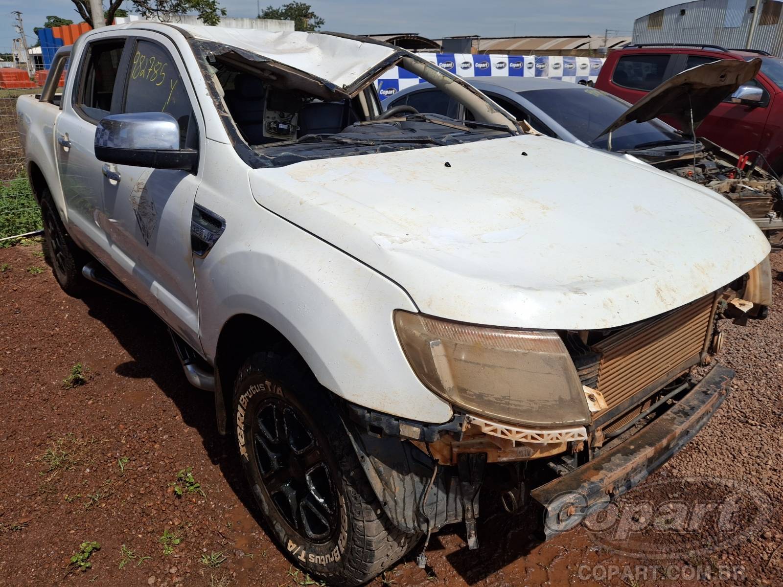 FORD RANGER CD 2013 Enchente Média Monta