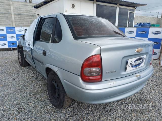 2010 CHEVROLET CLASSIC 