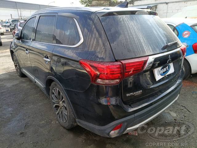 2017 MITSUBISHI OUTLANDER 
