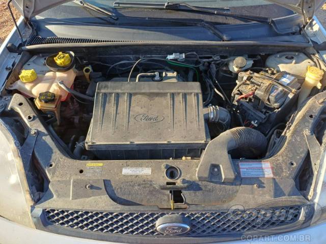 2006 FORD FIESTA SEDAN 