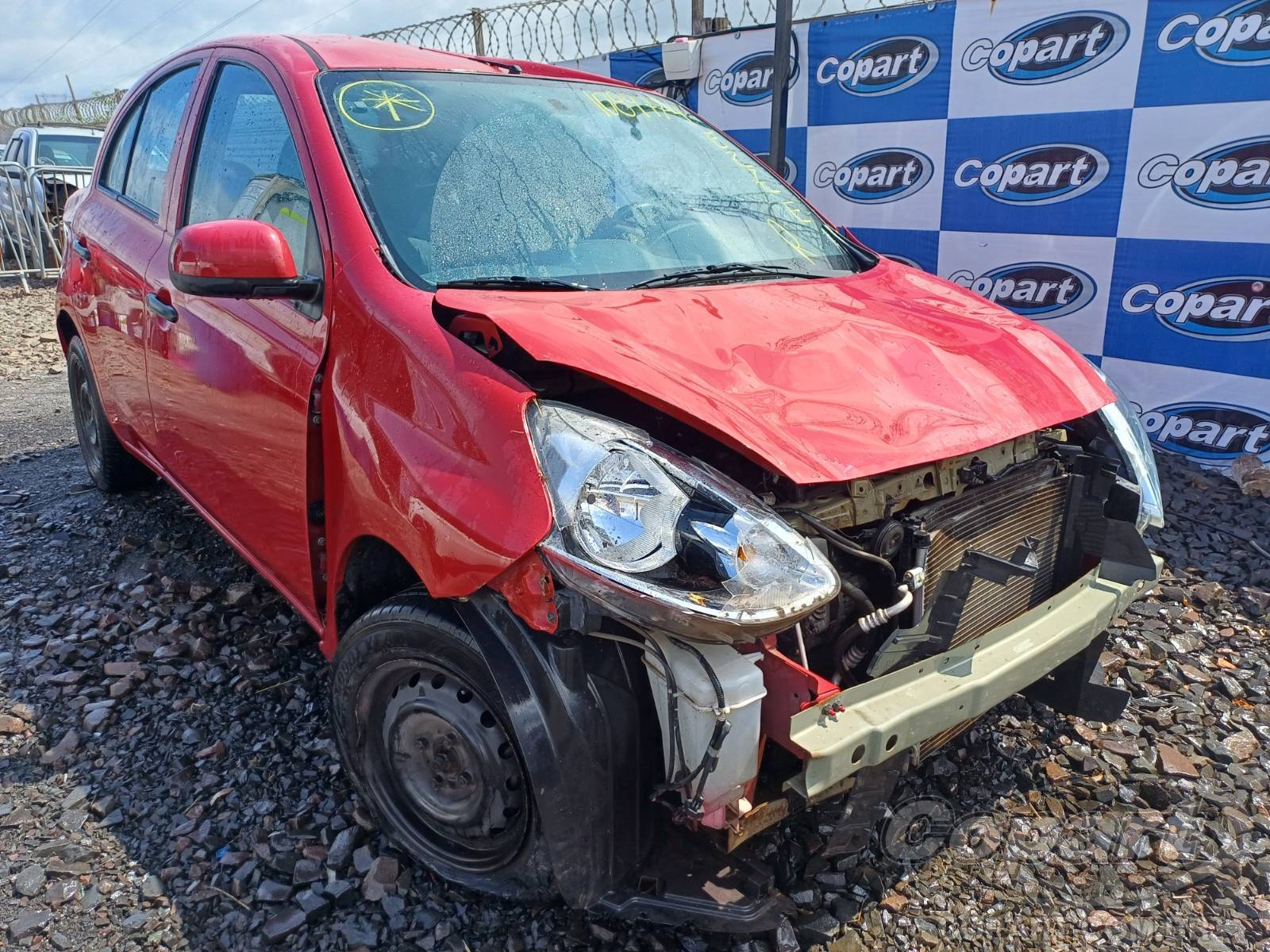 Veículo Nissan March NISSAN MARCH 2016 Flex 2016 em leilão
