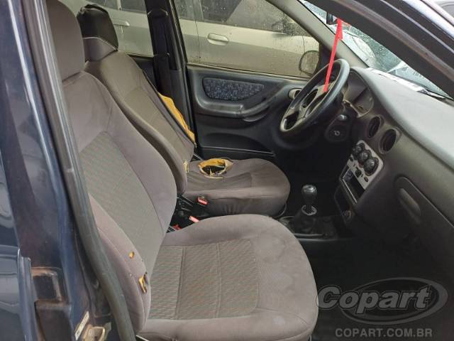 2004 CHEVROLET CELTA 