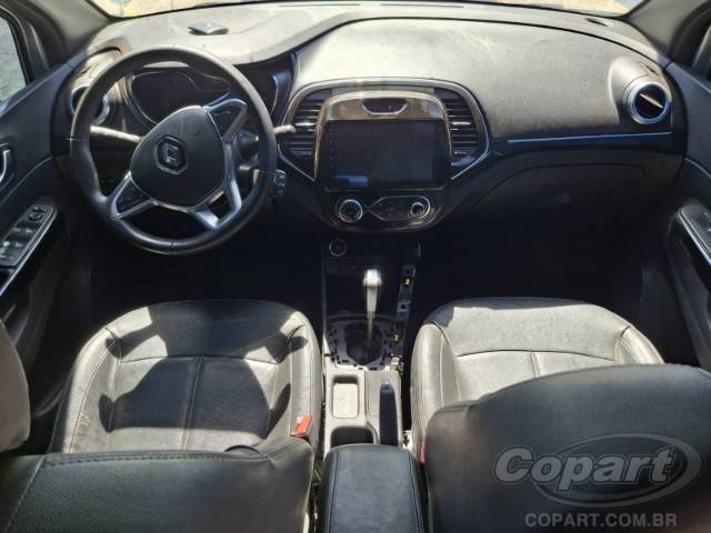 2023 RENAULT CAPTUR 