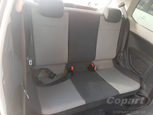 2015 VOLKSWAGEN UP 