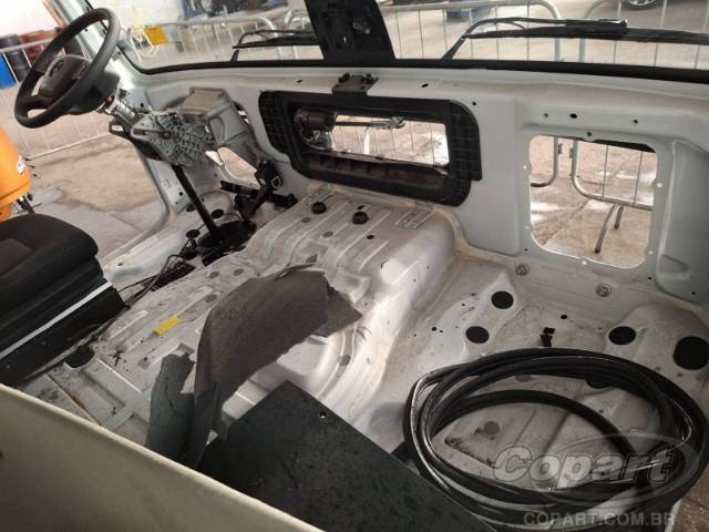 0 MERCEDES BENZ CABINE 