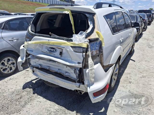 2013 MITSUBISHI OUTLANDER 