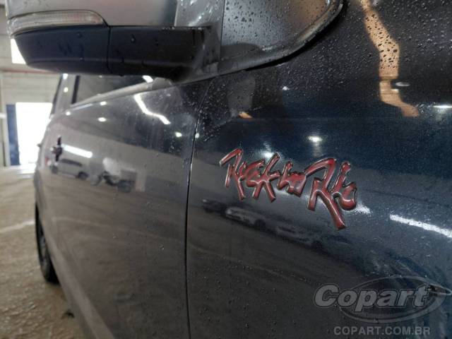 2014 VOLKSWAGEN FOX 