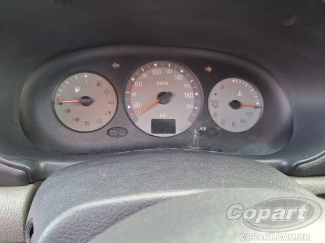 2005 RENAULT CLIO 