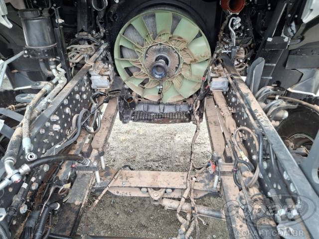 2025 MERCEDES-BENZ Arocs 