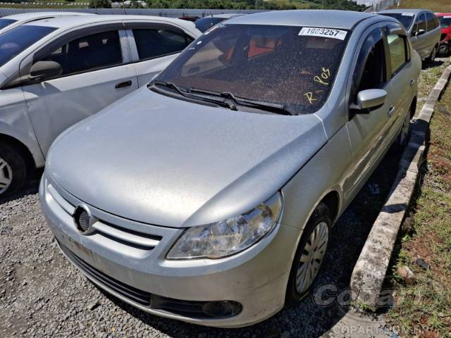 2011 VOLKSWAGEN VOYAGE 