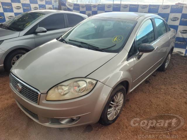 2013 FIAT LINEA 