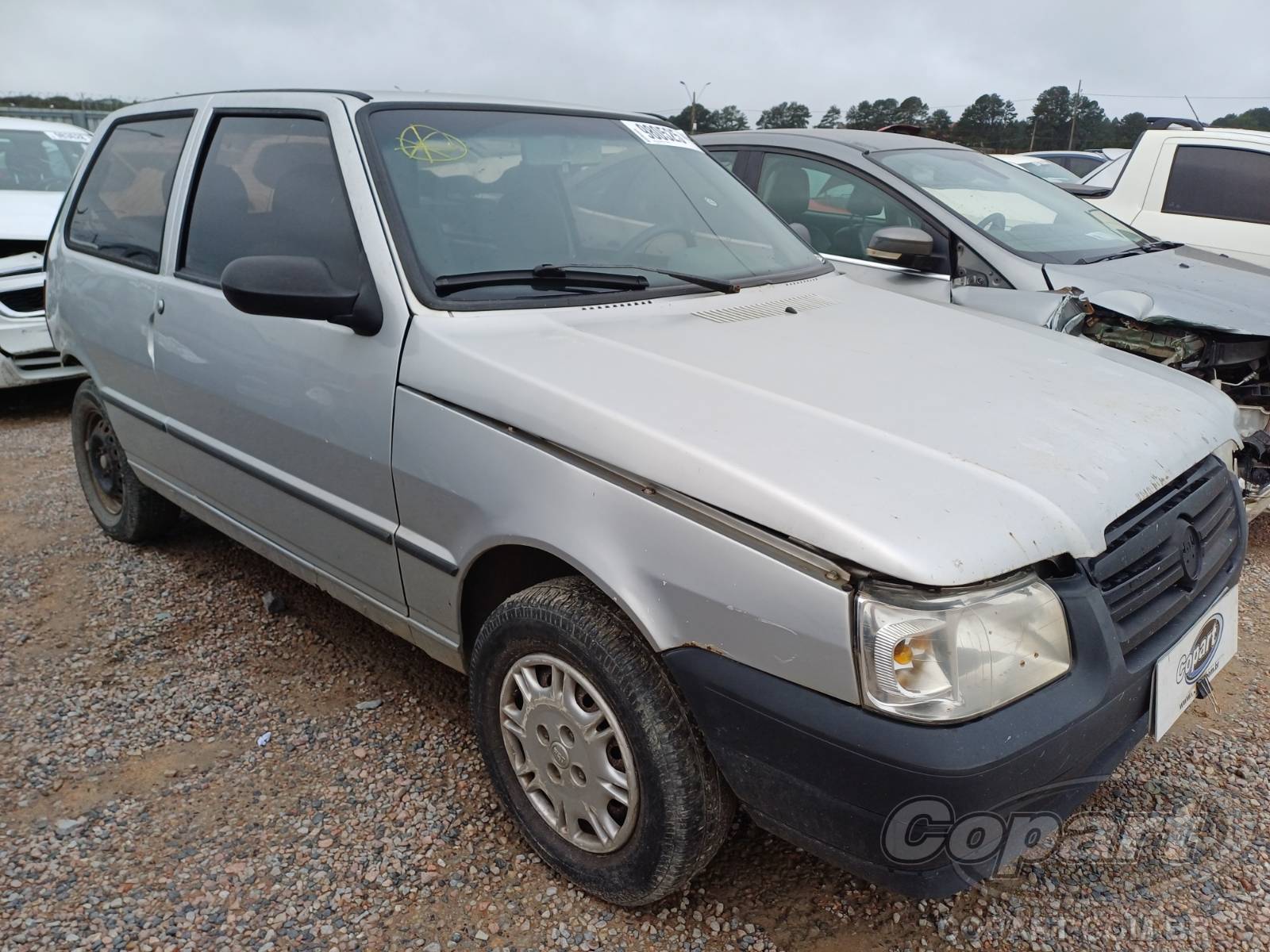 Veículo Fiat Uno Fiat Uno Mille Fire 1.0 2005 Colisão Média Monta 2005 em leilão