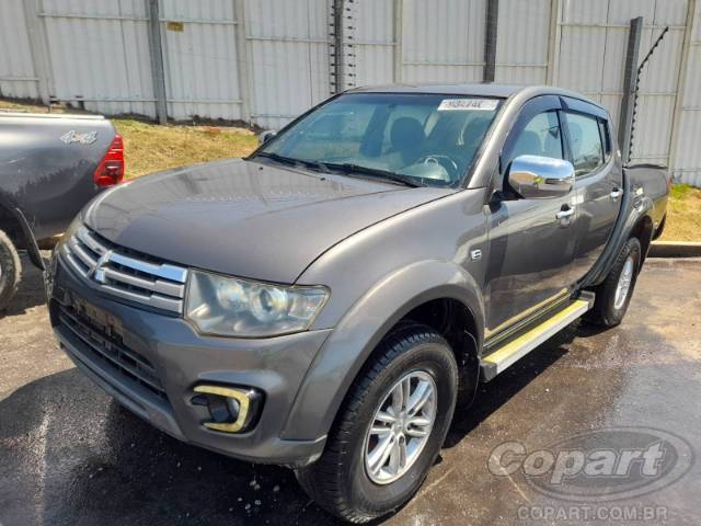 2015 MITSUBISHI L200 TRITON 