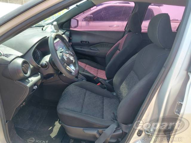 2021 NISSAN KICKS 