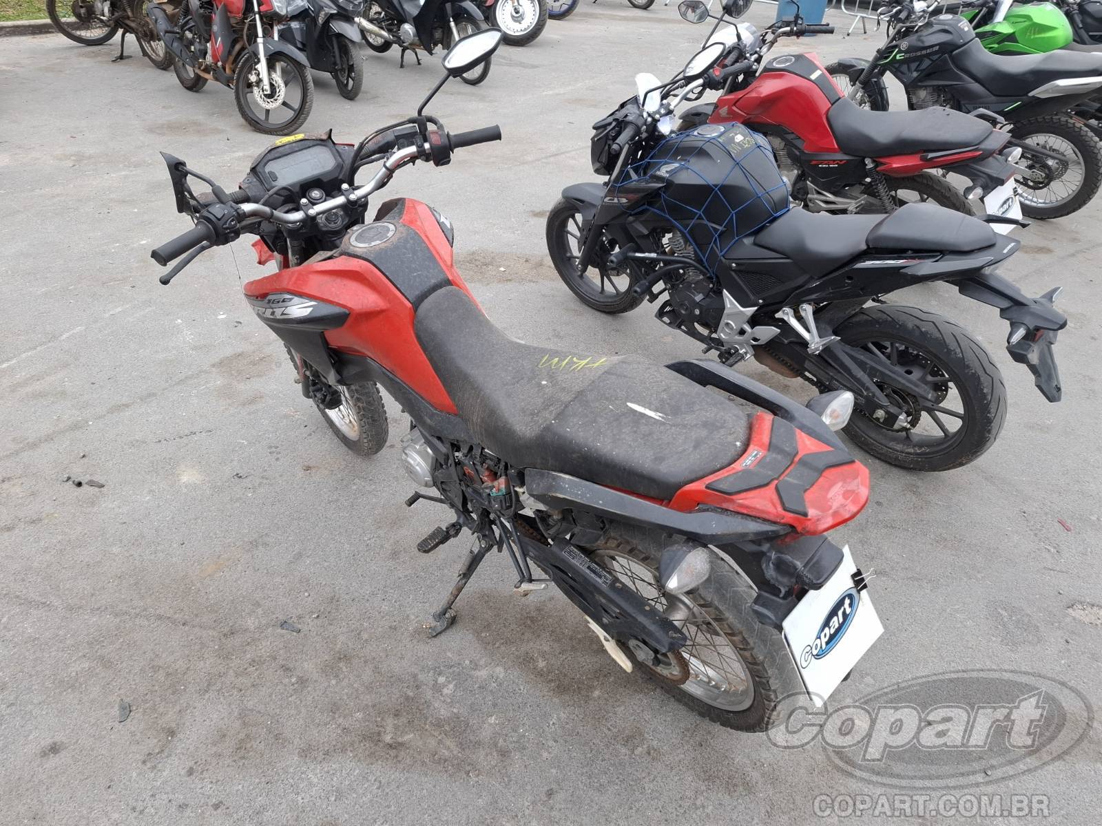 Foto 3: 2025 HONDA NXR 160