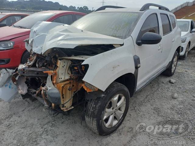 2023 RENAULT DUSTER 