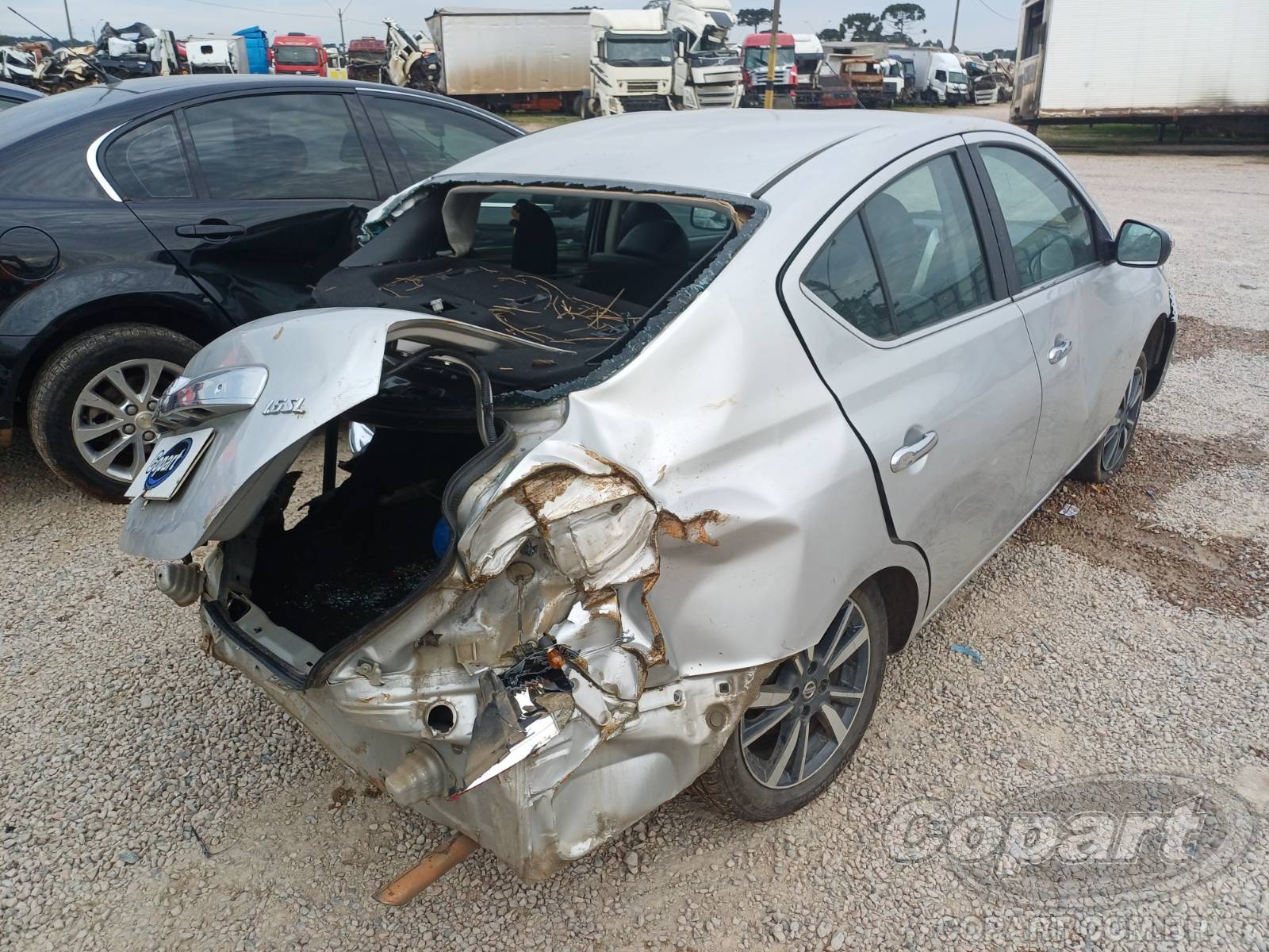 2018 NISSAN VERSA — foto 4 de 10