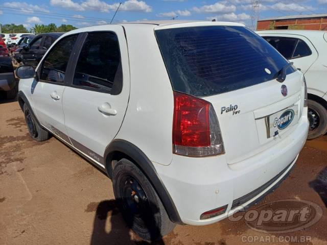 2015 FIAT PALIO 