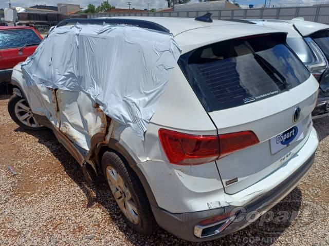 2023 VOLKSWAGEN TAOS 