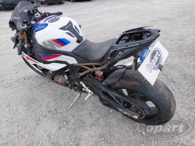 2022 BMW S 1000 
