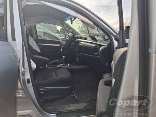 2024 TOYOTA HILUX CD 