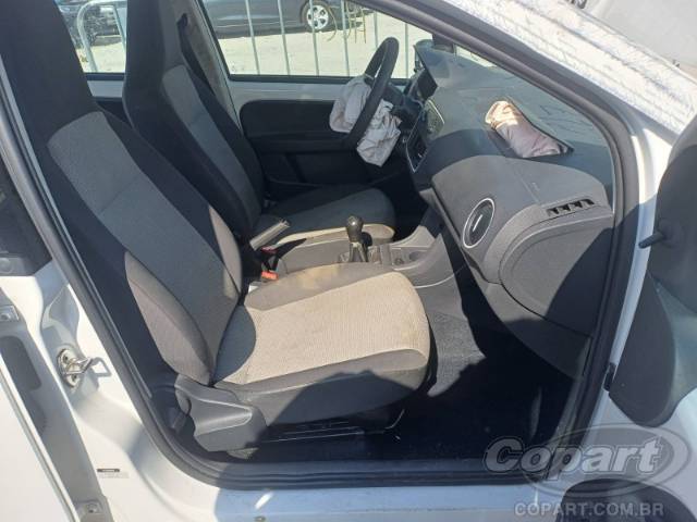2017 VOLKSWAGEN UP 