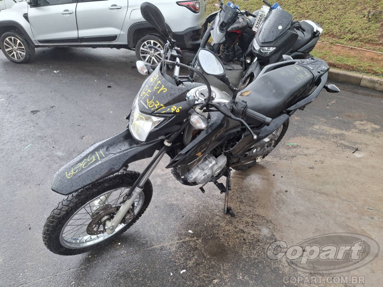 Foto 2: 2023 HONDA NXR 160