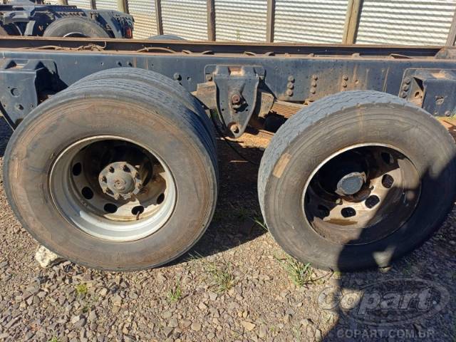 2004 FORD CARGO 2422 