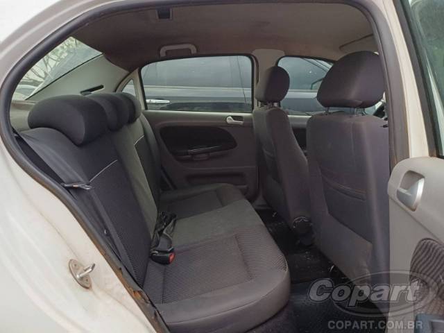 2017 VOLKSWAGEN VOYAGE 