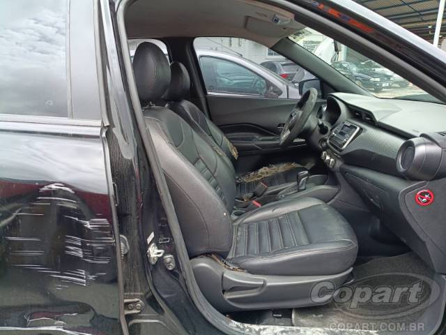 2019 NISSAN KICKS 