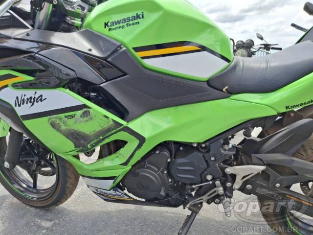 2025 KAWASAKI NINJA 500 