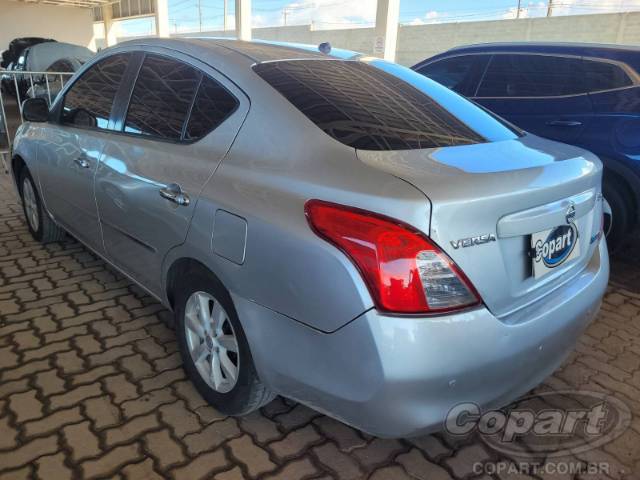 2013 NISSAN VERSA 