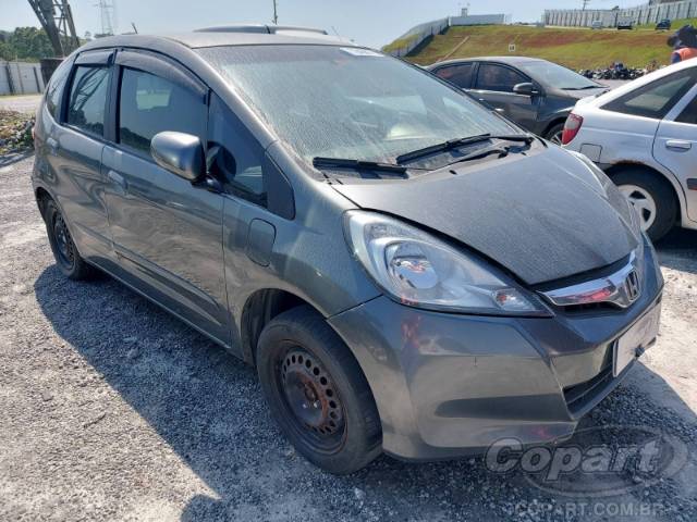 2014 HONDA FIT 