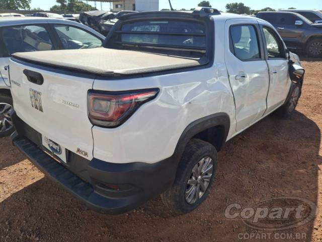 2022 FIAT STRADA CD 