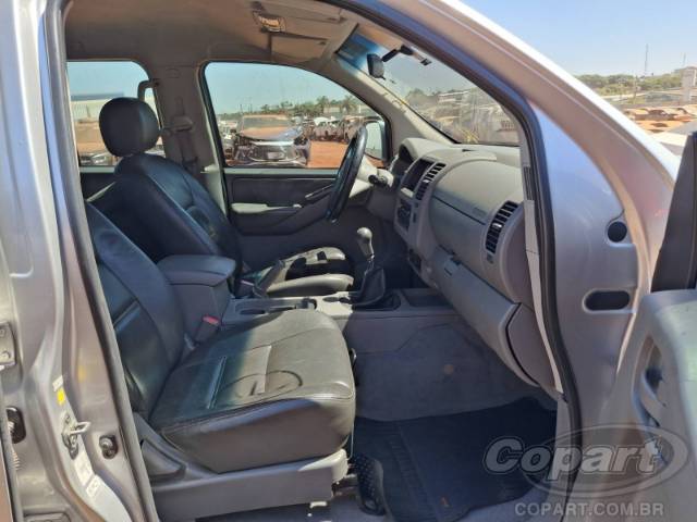 2010 NISSAN FRONTIER CD 
