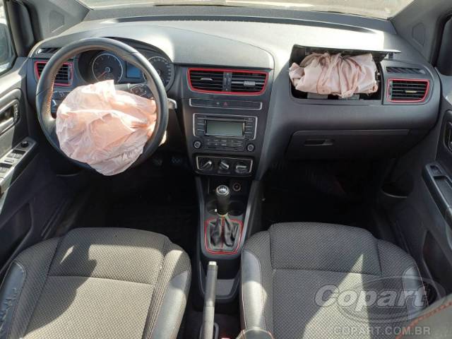 2014 VOLKSWAGEN FOX 