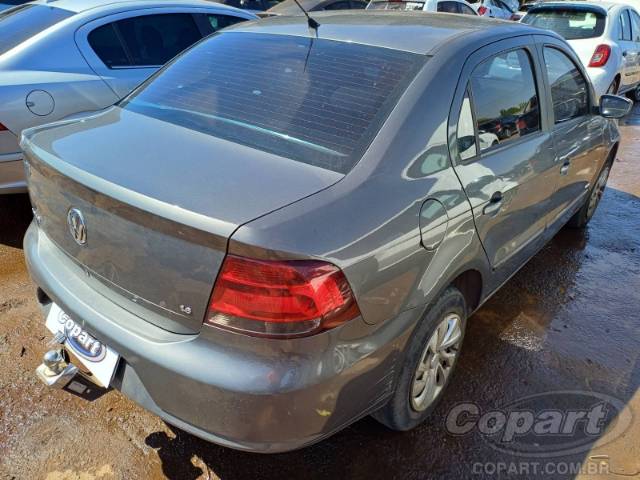 2011 VOLKSWAGEN VOYAGE 