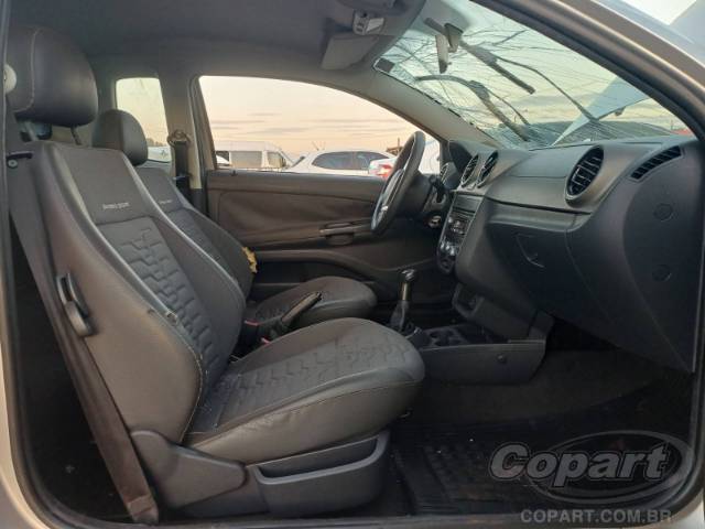 2011 VOLKSWAGEN SAVEIRO CE 