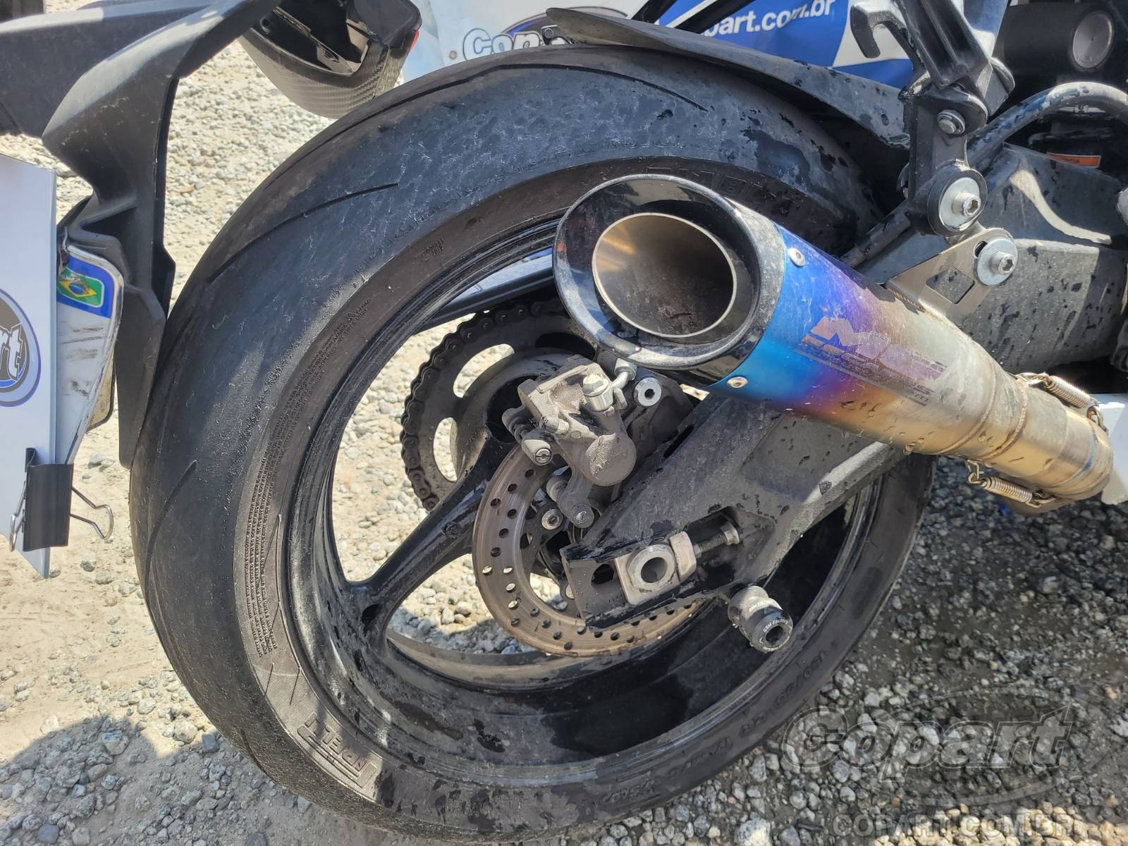 Foto 7 de 10: 2015 SUZUKI GSX-R