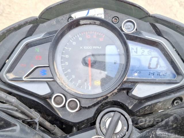 2025 BAJAJ DOMINAR 