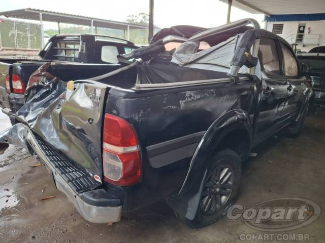 2015 TOYOTA HILUX CD 