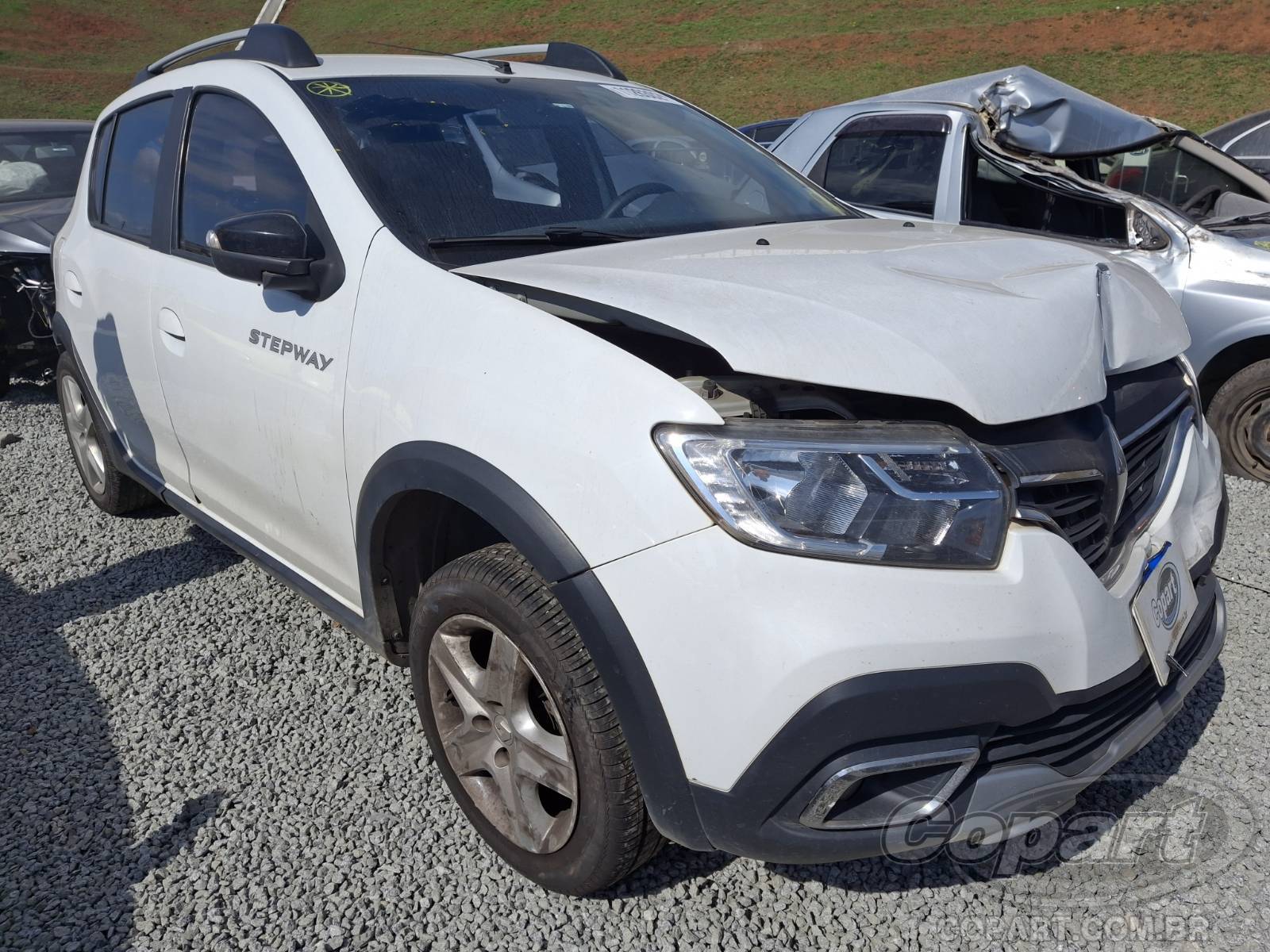 2024 RENAULT SANDERO