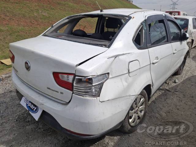 2018 FIAT GRAND SIENA 