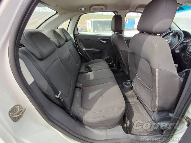 2014 FIAT GRAND SIENA 