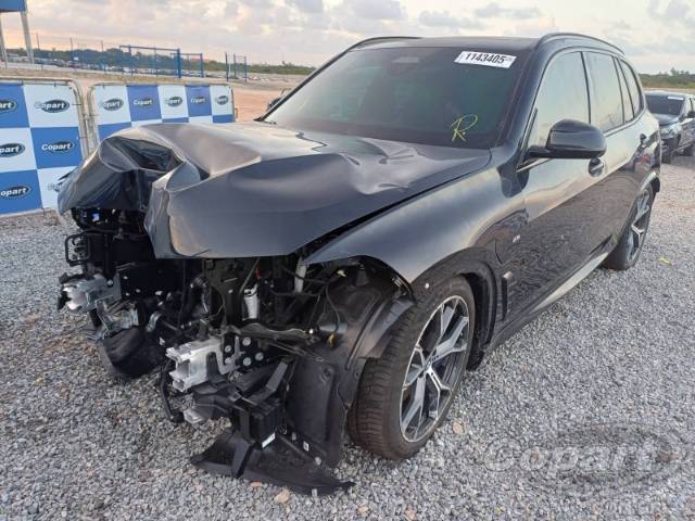 2025 BMW X5 